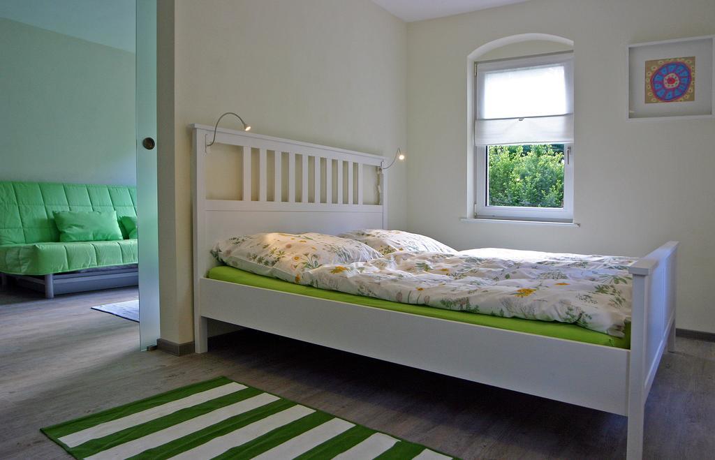 Kleines Haeuschen - Ferien In Cossebaude Villa Dresden Buitenkant foto